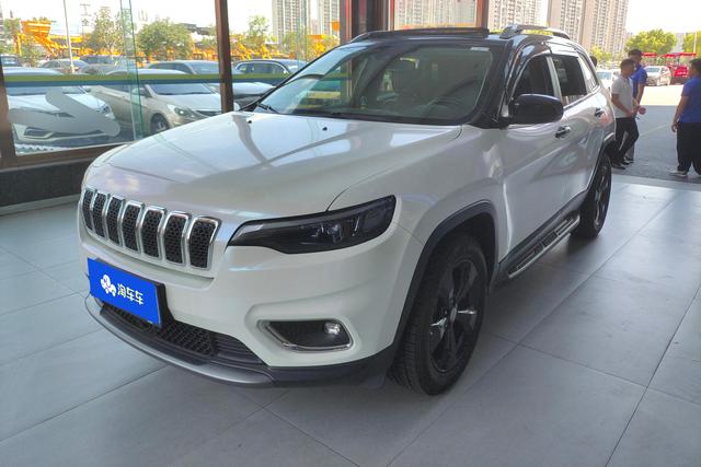 Free Light 2019 2.0T four-wheel drive Discovery Edition Country V