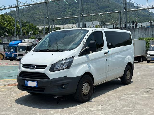 Quanshun 2019 2.0T diesel business travel short-axle low-top 7-seater country VI