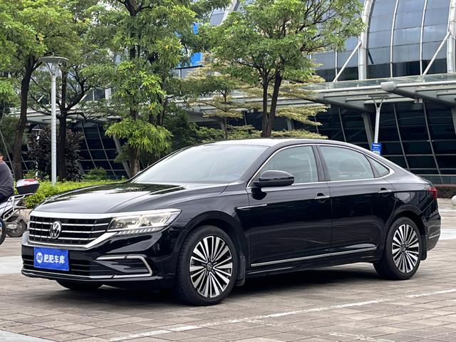 Passat 2021 330TSI Luxury Edition
