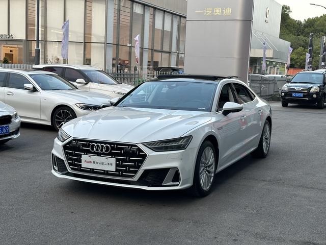 Audi A7L 2024 45 TFSI S-line Dreamcast Fluid Crystal Package