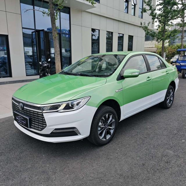 Qin EV 2021 Travel Edition