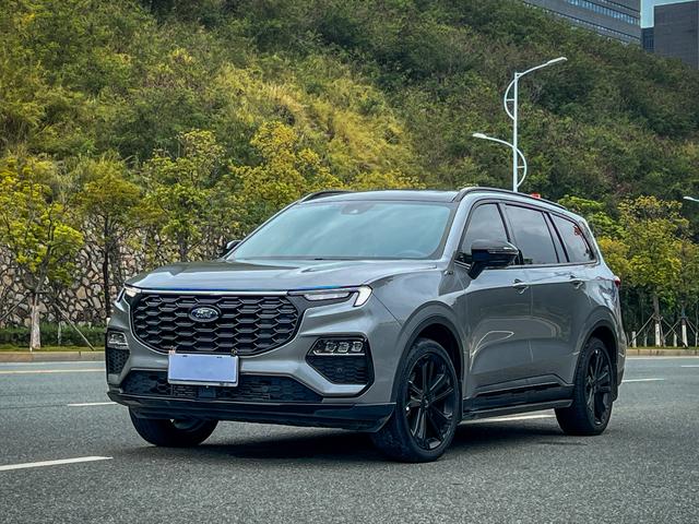 LEAGUE 2023 EcoBoost 225 7-Seat Premium Link (2/2/3)