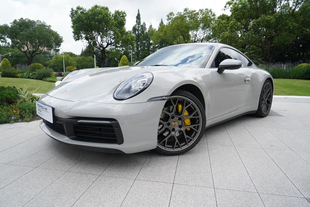 Porsche 911 2020 Carrera 3.0T