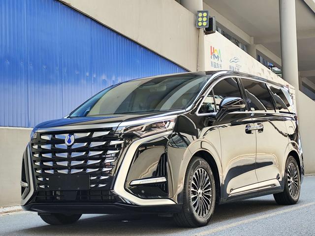 Denza D9 DM 2022 970 four-wheel drive flagship model