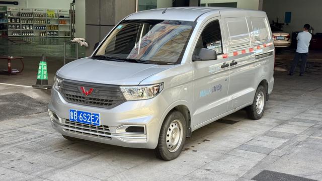 Wuling Hongguang V 2019 1.5L basic Window Sealing car Country VI LAR