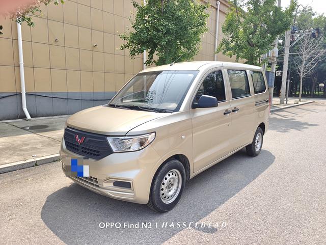 Wuling Hongguang V 2019 model 1.5L basic Type L2B Country V