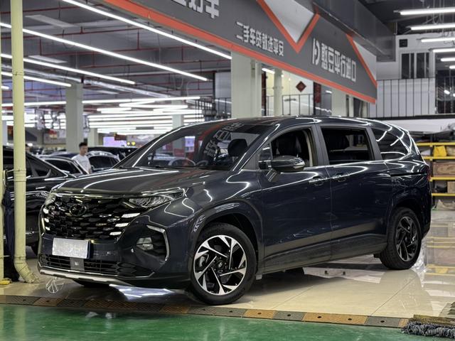 CUSTOM 2021 380TGDi LUX Premium