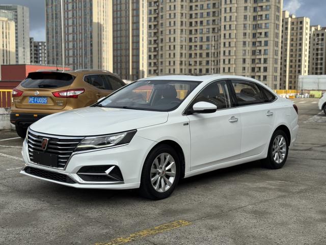 Roewe ei6 2017 45T Hybrid Connected Smart Edition