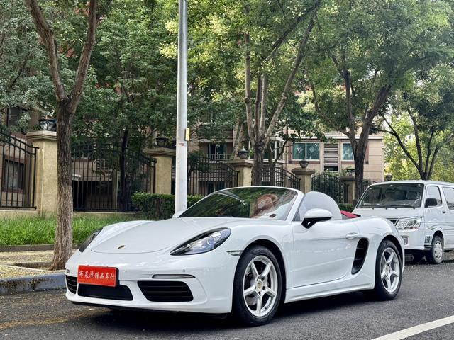 Porsche 718 2018 Boxster 2.0T