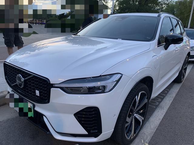 Volvo XC60 PHEV 2022 T8 four-wheel drive Zhiyuan Sports Edition