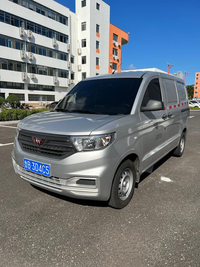 Wuling Hongguang V 2022 1.5L Jinxiang Version Electric Booster