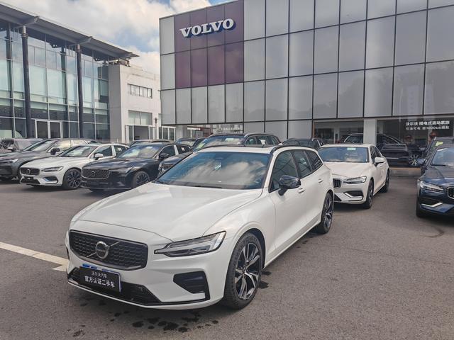 Volvo V60 2024 B5 Zhiyuan Sports Edition