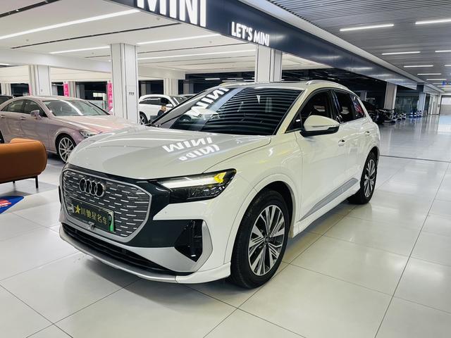 Audi Q4 e-tron 2023 40 e-tron Creative Edition