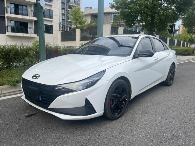 Elantra 2022 1.5L CVT 20th SE 20th Anniversary Edition