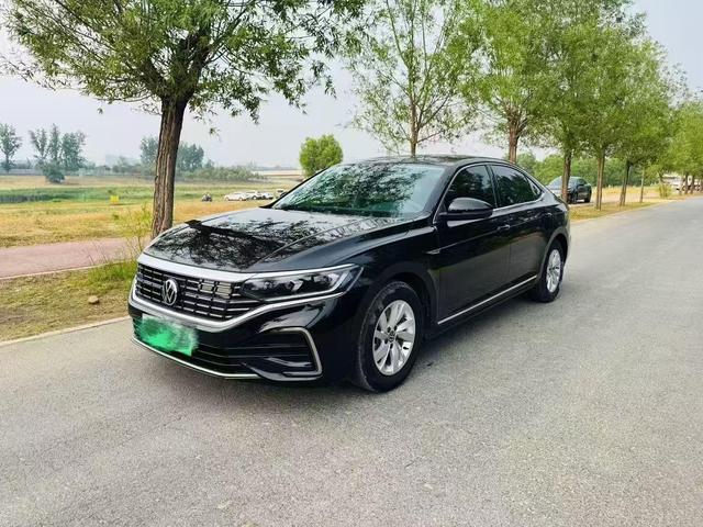 Passat PHEV 2022 430PHEV Hybrid Luxury Edition