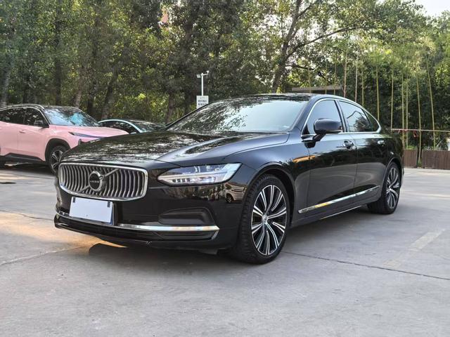 Volvo S90 2023 B5 Intelligent Luxury Edition