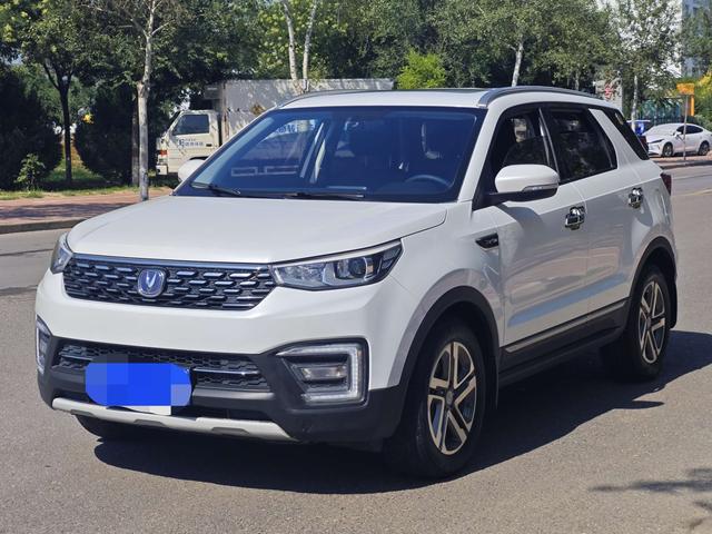 Changan CS55 2019 1.5T automatic dazzling color type country VI
