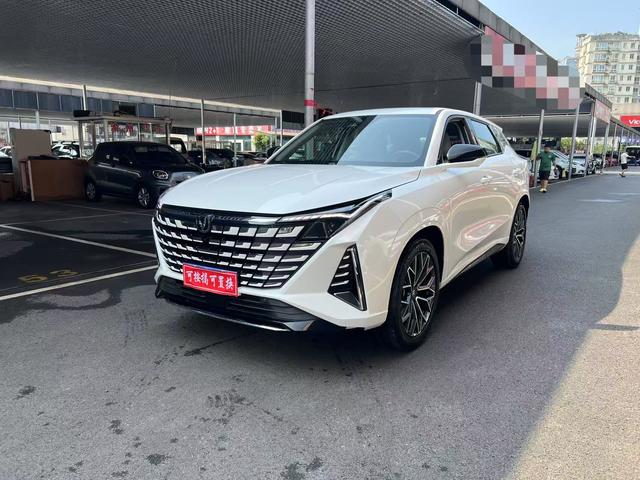 Changan UNI-Z 2025 1.5T DCT Luxury