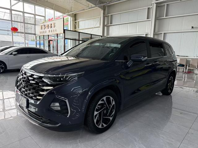 CUSTOM 2021 380TGDi TOP Premium