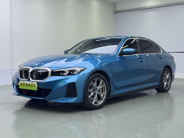 BMW i3 2022 eDrive 35 L