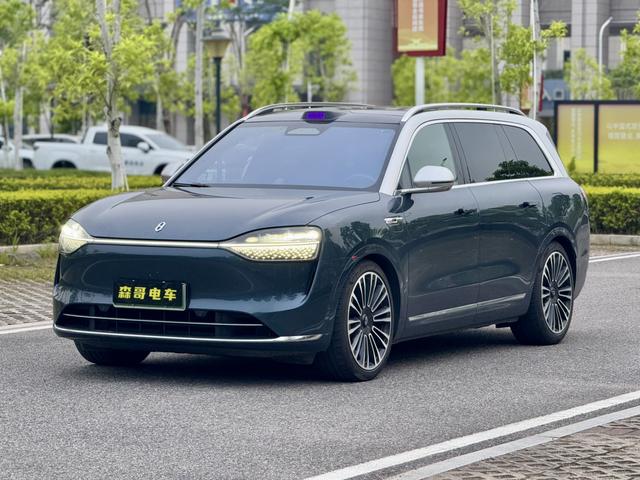 Wenjie M9 2024 Extended Range Ultra six-seater version