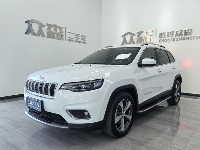Free light 2019 2.0T two-wheel drive, enjoy the version of the country VI