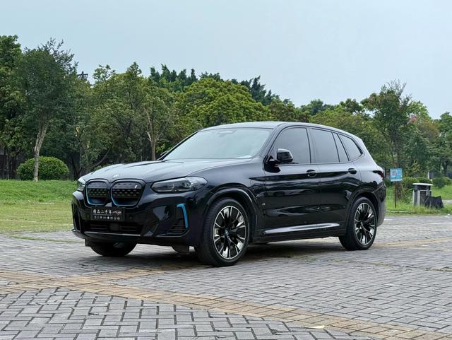 BMW iX3 2022 Modified Pioneer
