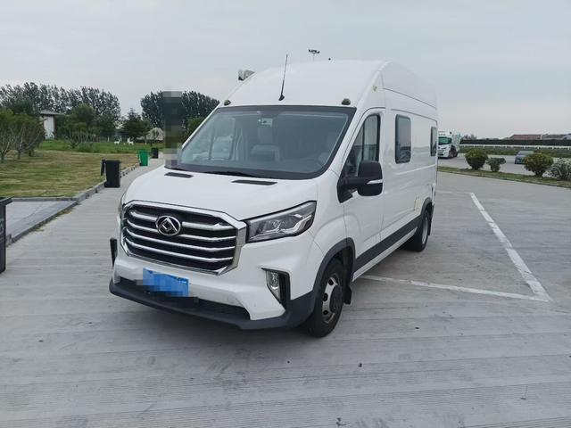 Xintu V90 2022 2.0T manual Zhida rear drive, extended axle, high-top rear tires, 9 seats