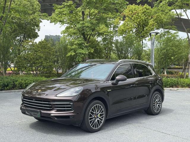Cayenne E-Hybrid 2019 Cayenne E-Hybrid 2.0T