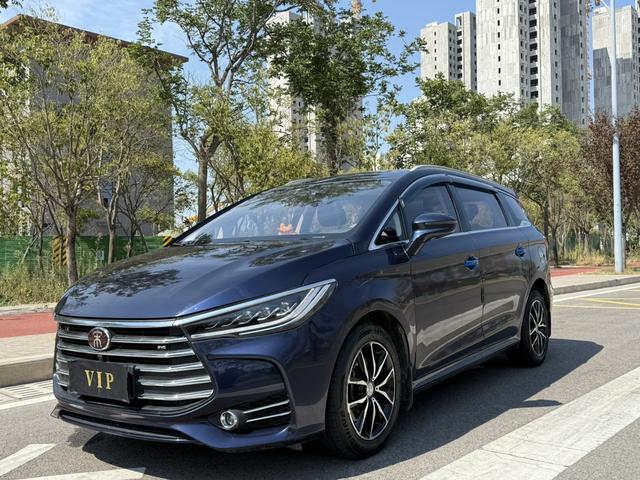 Song MAX 2017 1.5T Automatic Intelligent Elite 7-seater