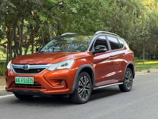 Song DM 2017 1.5TID full-time four-wheel drive honor type