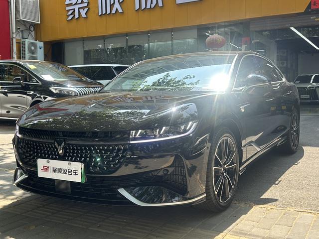 Lantu Chasing Light PHEV 2024 Ultra-long battery life Four-wheel drive Ultimate Edition