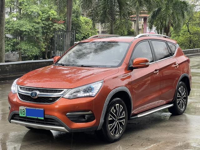 Song DM 2017 1.5TID full-time four-wheel drive honor type