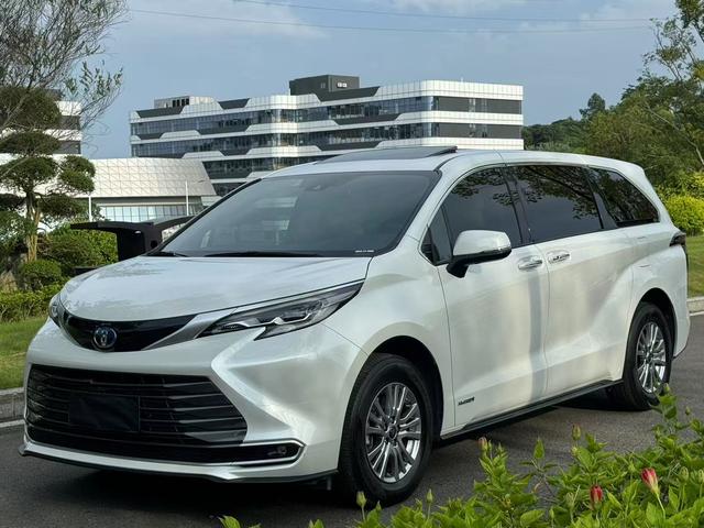 Sana 2021 2.5L Hybrid Deluxe