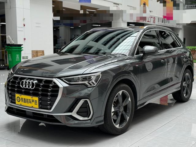 Audi Q3 2022 35 TFSI Stylish Dynamic