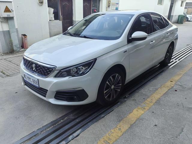 Peugeot 308 2019 230THP DCT Luxury Edition National VI