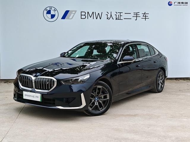 BMW i5 2024 eDrive35L Luxury Set
