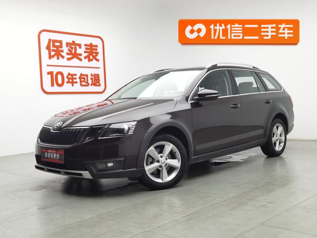 Octavia 2018 Station Wagon ZI230 DSG Comfort Edition