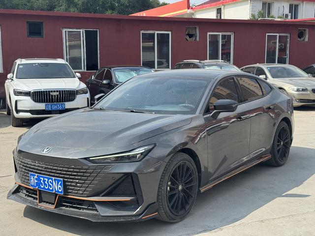 Changan UNI-V 2022 1.5T Sport Edition