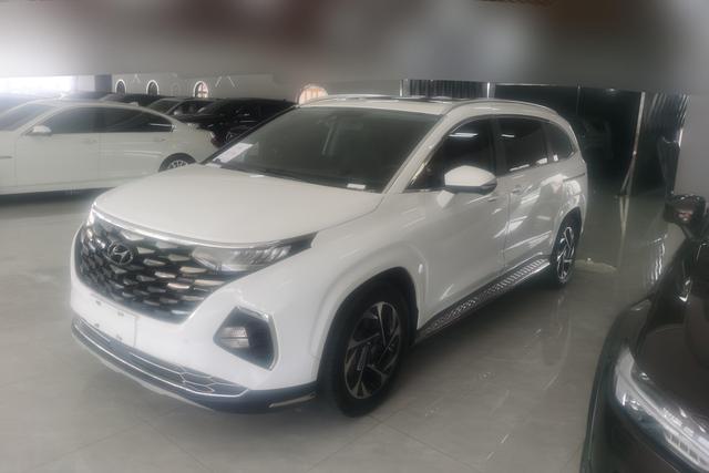 CUSTOM 2021 380TGDi TOP Premium