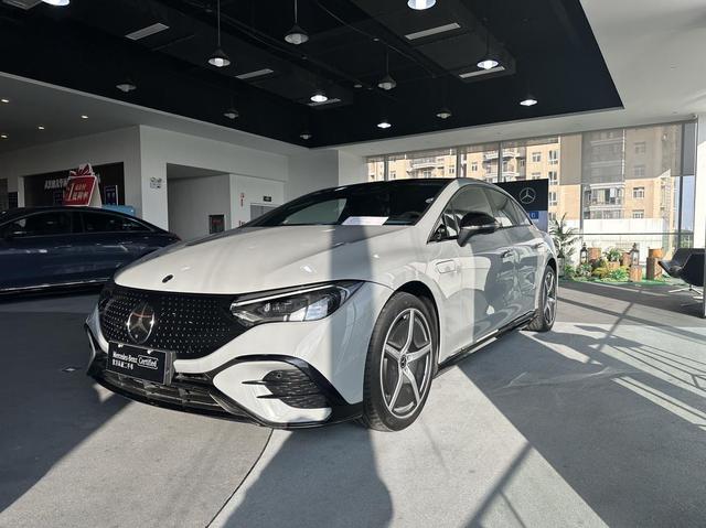 Mercedes-Benz EQE 2022 EQE 350 Priority Special Edition