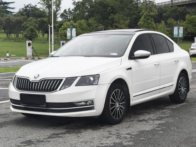 Minute Maid 2019 TSI230 DSG Luxury Edition