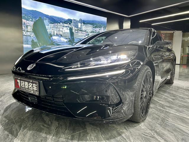 Denza Z9GT DM 2024 1100 four-wheel drive Ultra version