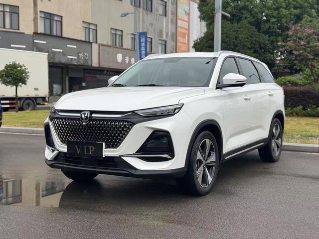 Changan X7 PLUS 2024 model 1.5T DCT Smart Enjoy type 5 seats