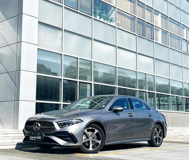 Mercedes-Benz A-Class 2023 A 200 L Sport Sedan Style