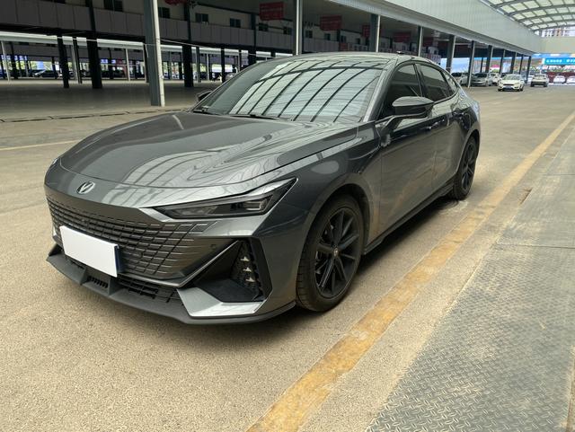 Chang'an UNI-V 2022 1.5T Premium