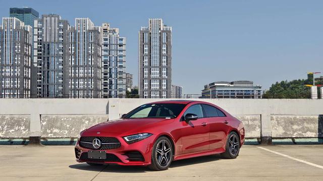 Mercedes-Benz CLS 2018 CLS 300 Luxury