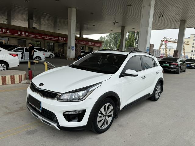 KX CROSS 2019 1.6L automatic smart sunroof version Country VI