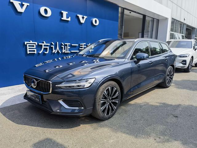 Volvo V60 2024 B5 Zhiyuan Deluxe Edition