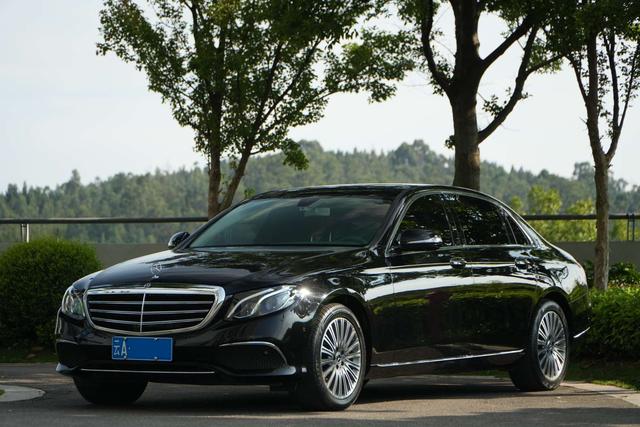Mercedes-Benz E-Class 2020 E 300 L Stylish